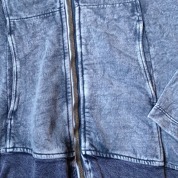 XCVI - Dusty Gray Hooded Zipper Jacket | Asymmetrical Hem - Size: Small - Picture 5 of 12